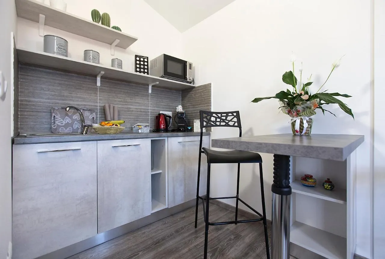 Alice'S House Bed & Breakfast Alghero Italy